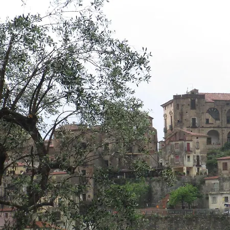 Gli Ulivi - Pisciotta, Cilento Lejlighed